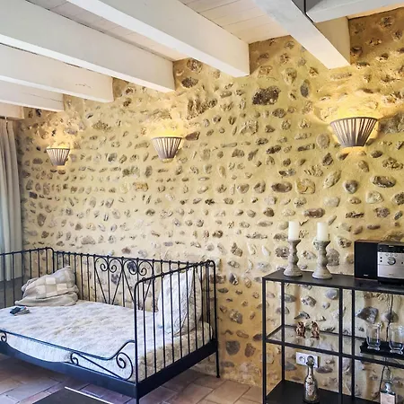 Des Trois Anges-2 By Interhome Apartment Saint-Denis (Gard)